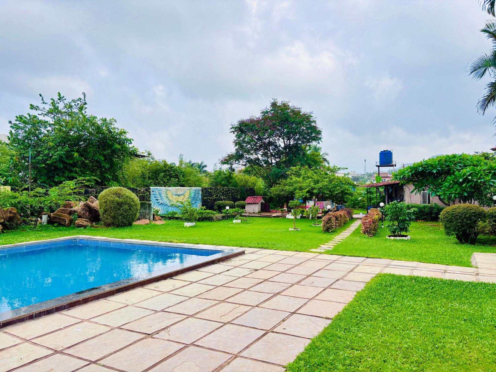 Bailey'S Castle Villa Lonavala Kültér fotó